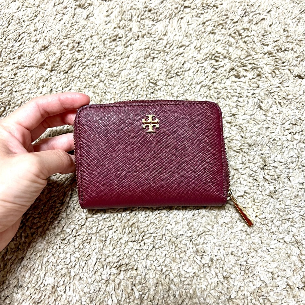 Tory Burch Robinson Zip Coin Case